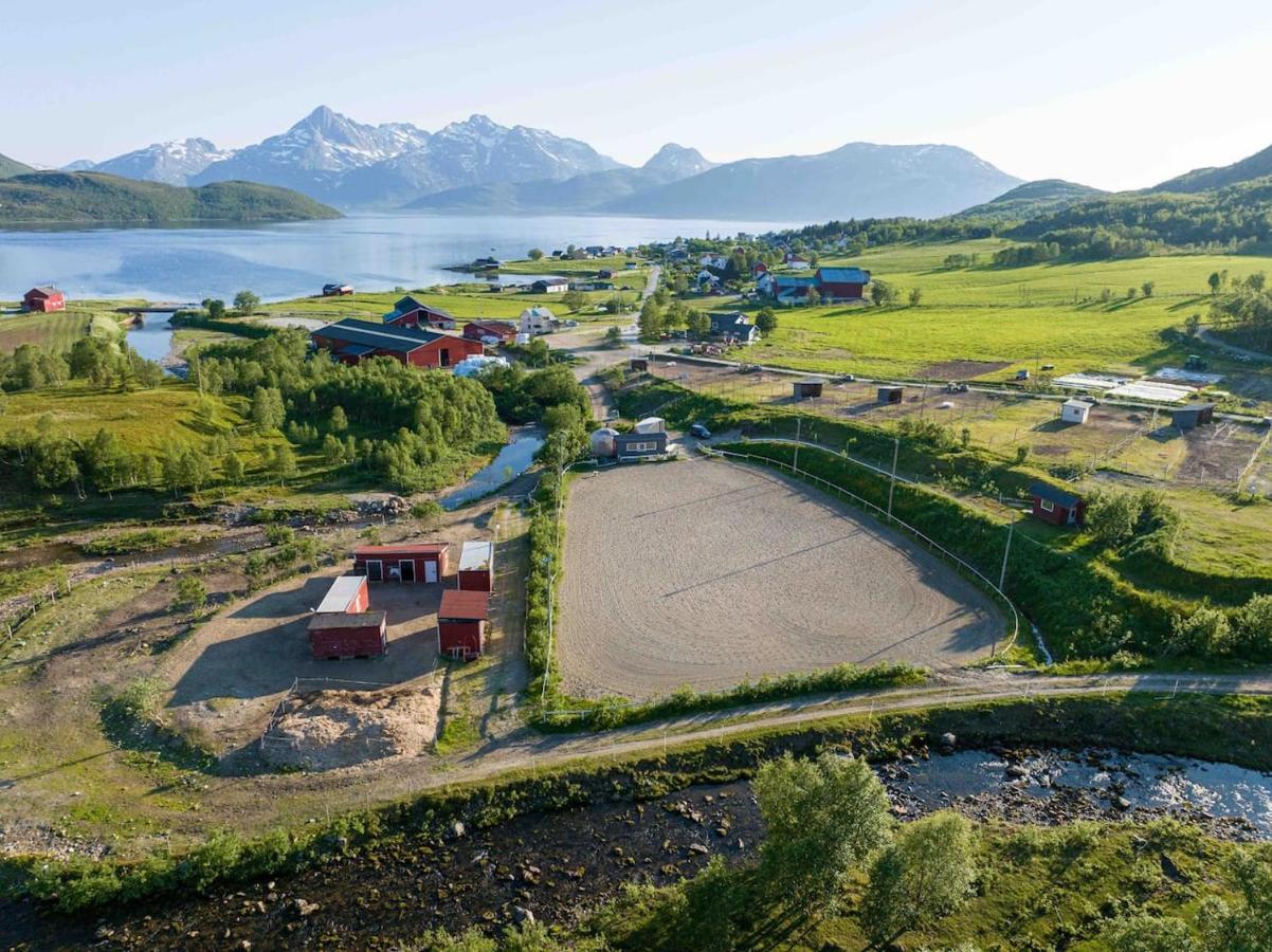 Storjord Farmstay Glamping ترومسو المظهر الخارجي الصورة